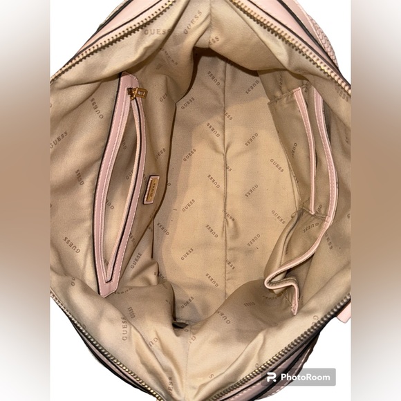 GUESS WOMEN’S SATCHEL IN POWDER PINK W/ADJUSTABLE & REMOVABLE STRAP TOP ZIP - Picture 3 of 7